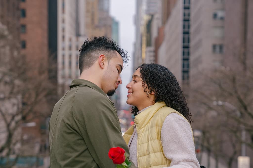 5 Key Tips For Achieving Emotional Maturity in a Relationship 
